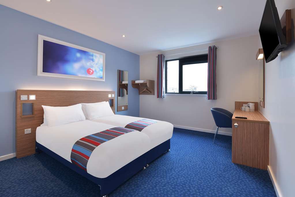 Travelodge Droitwich Room photo