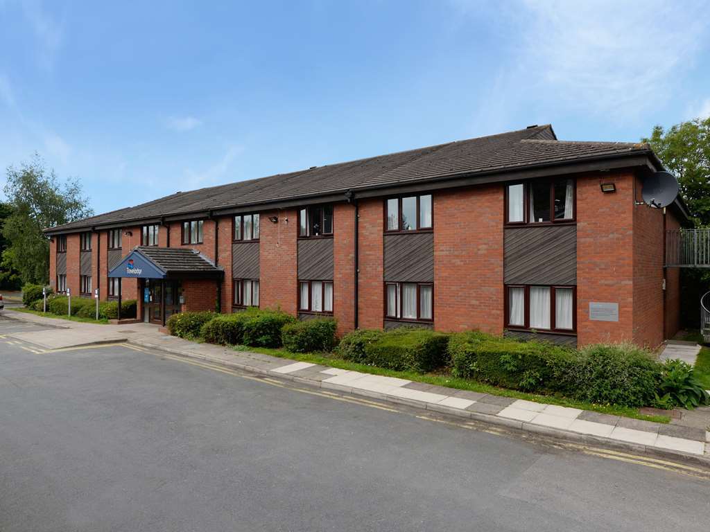 Travelodge Droitwich Exterior photo
